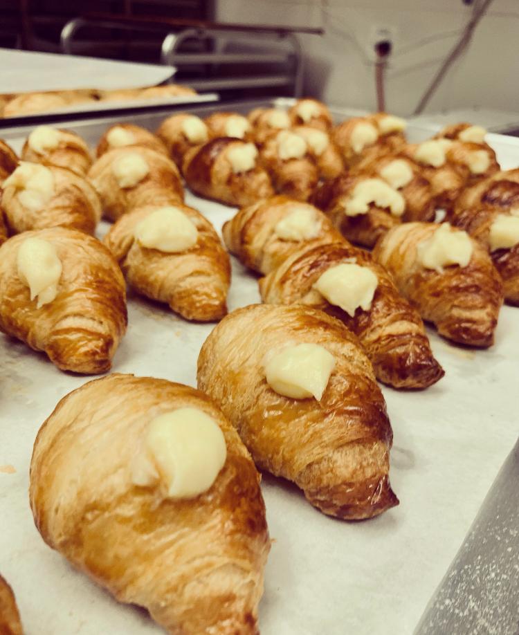 Croissants Large- Pack of 3